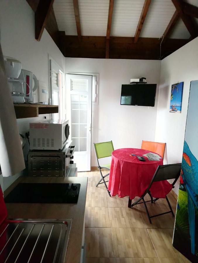Grenadier La Trinité Kültér fotó